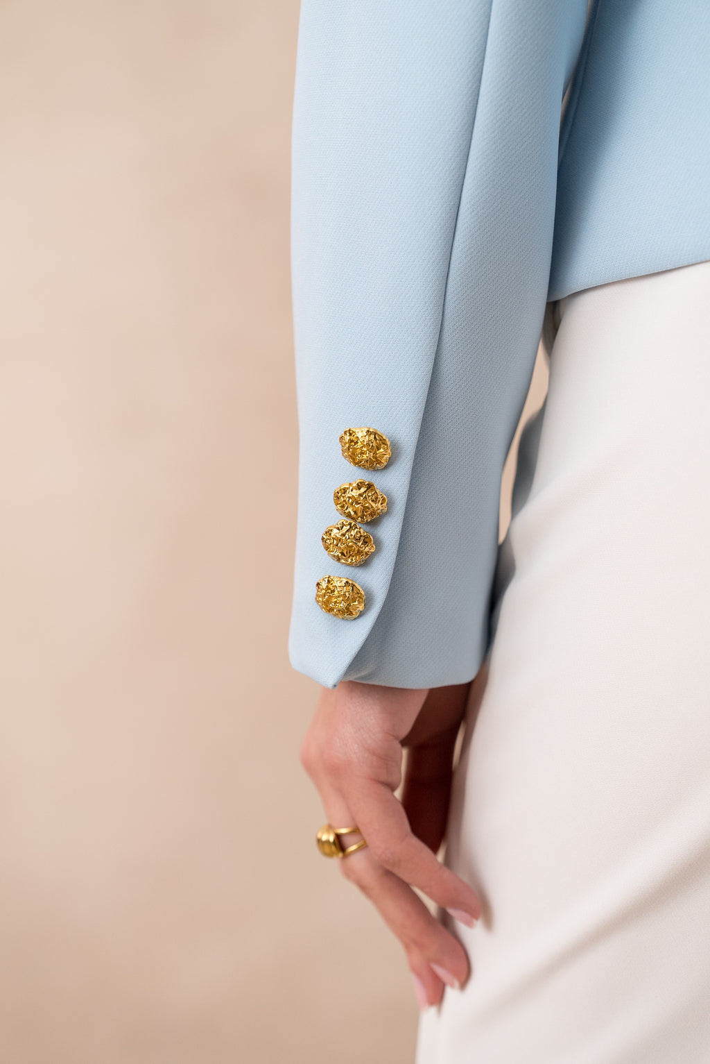 KARMEL FITTED BLAZER BABY BLUE
