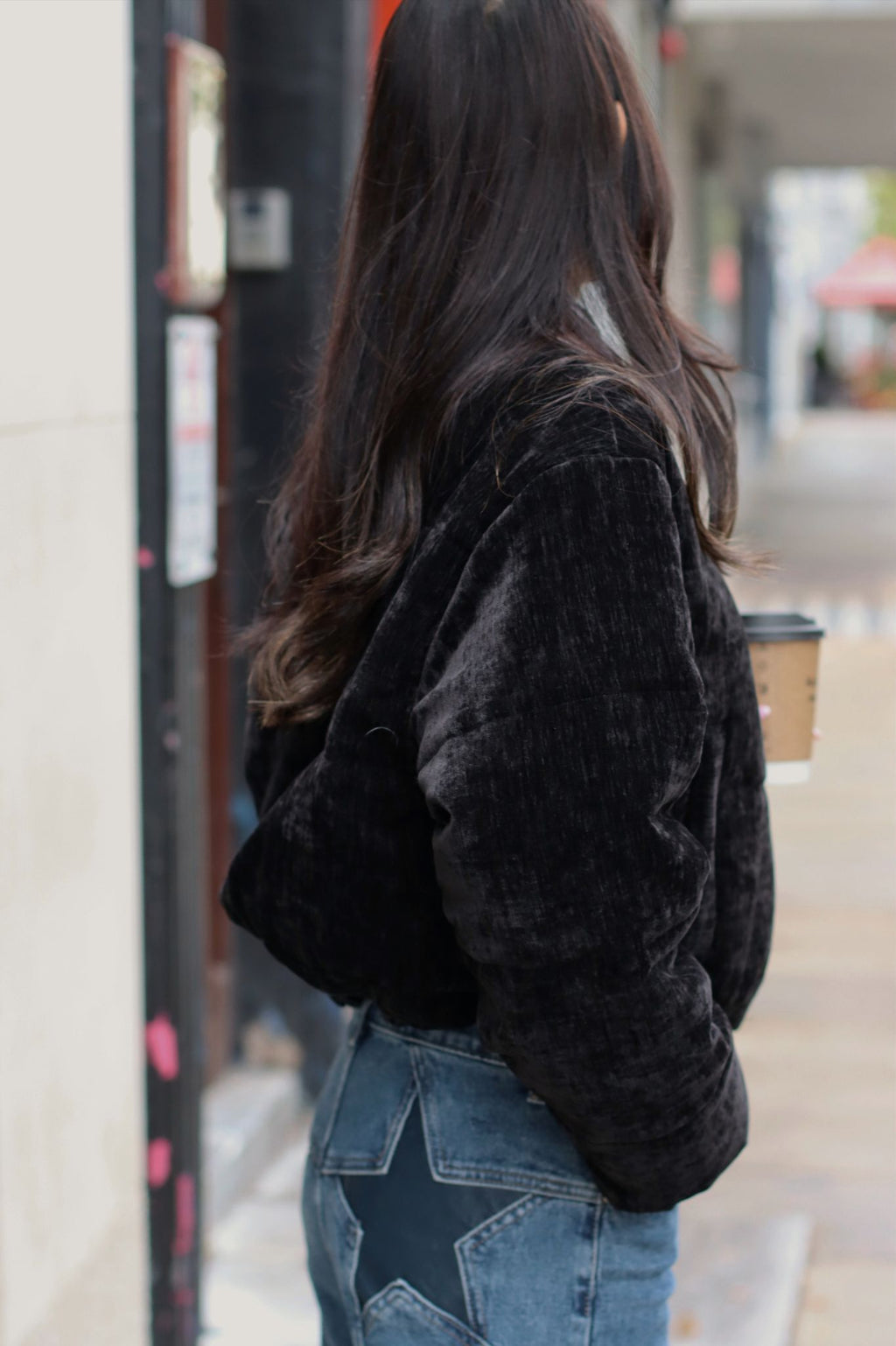 Riri Cropped Velvet Bomber Black