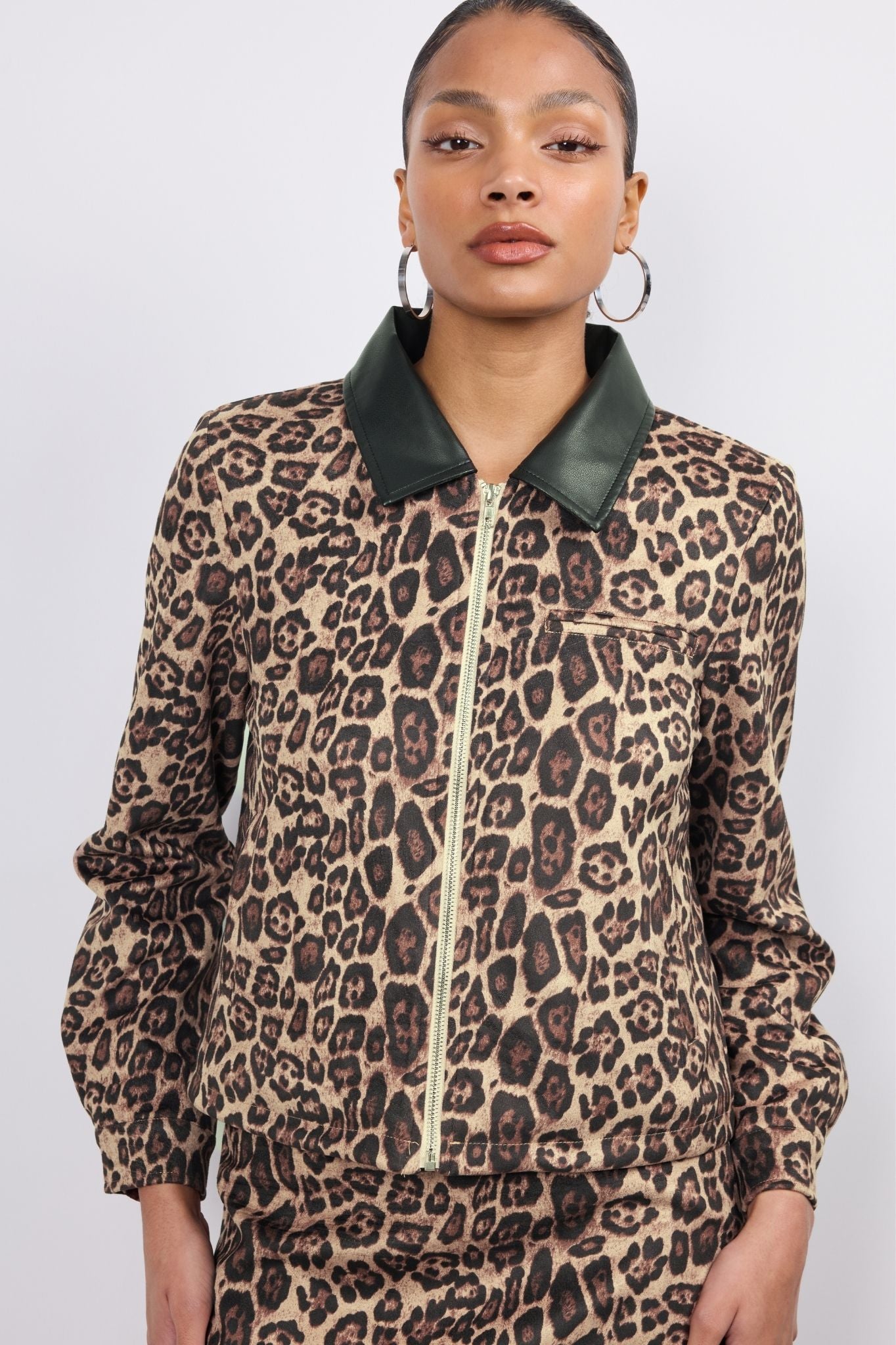 LENNON LEOPARD PRINT CROPPED JACKET