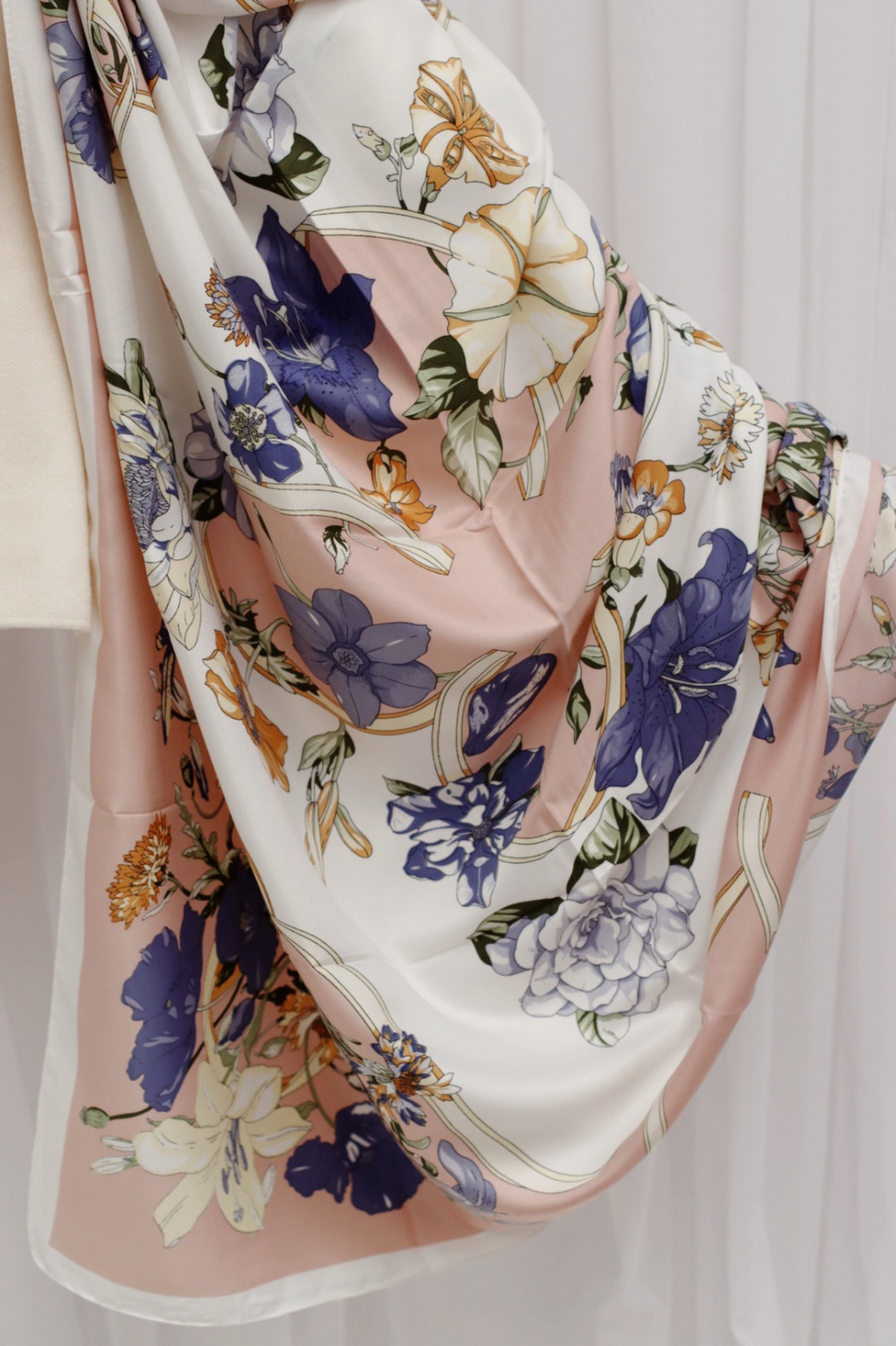 Square Shawl (COLOURS)