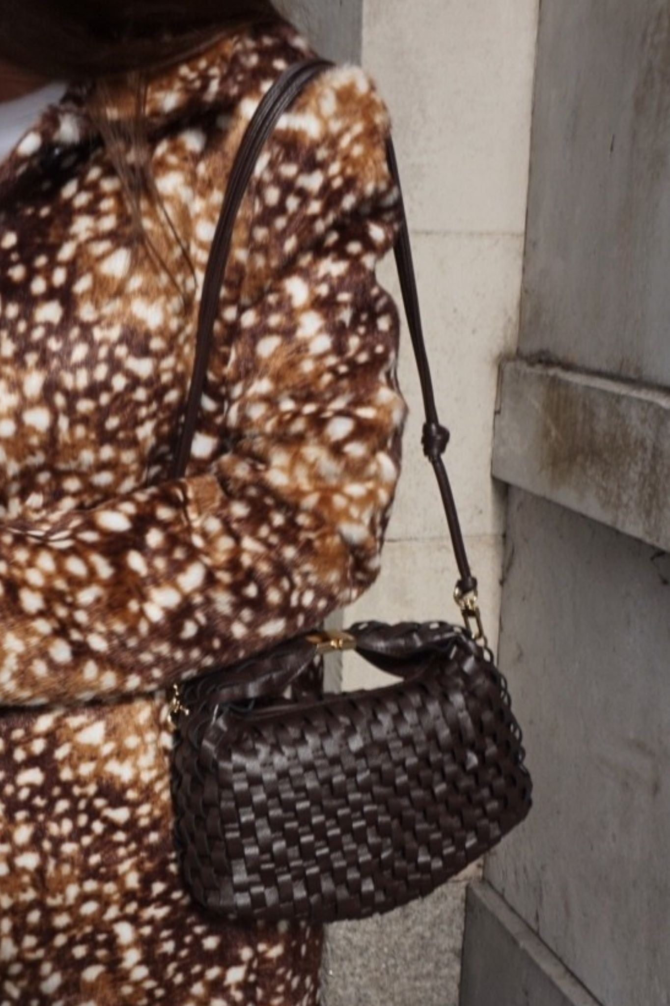 FINNEY WOVEN EFFECT LEATHER HANDBAG CHOCOLATE