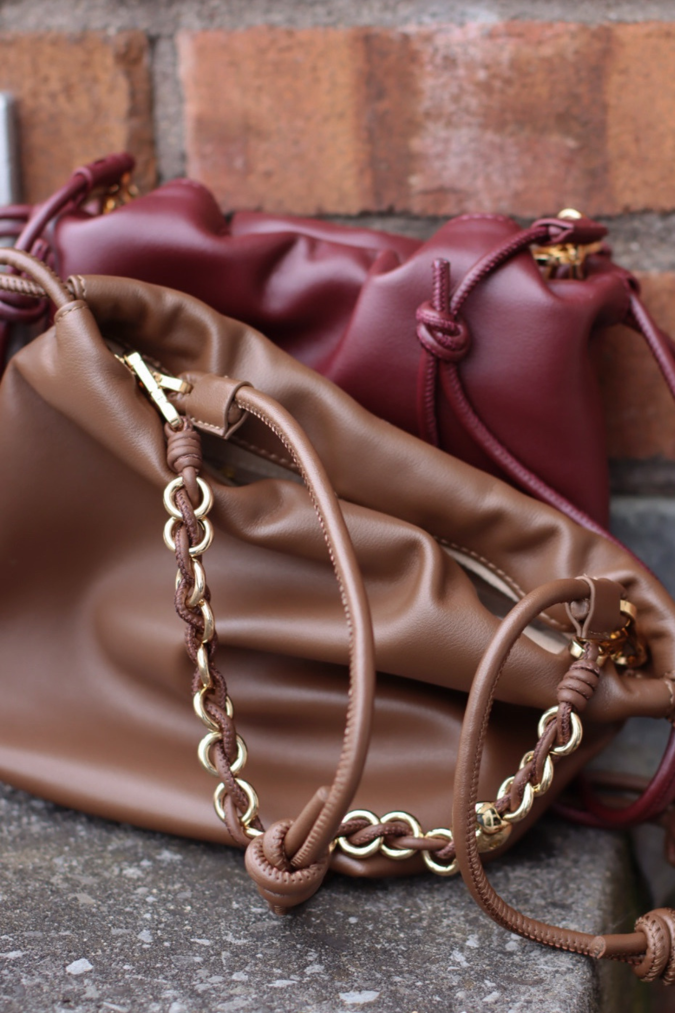 FRANCINE BUCKET BAG BROWN