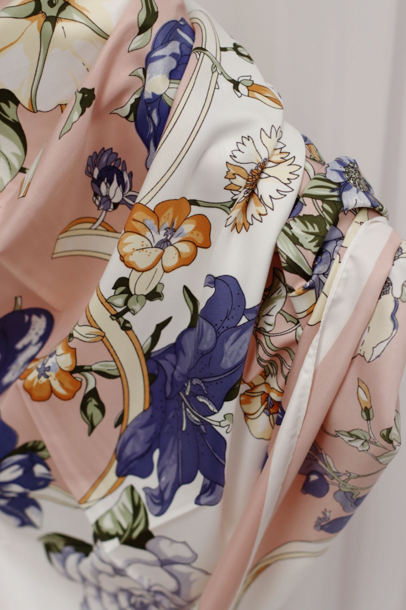 Square Shawl (COLOURS)