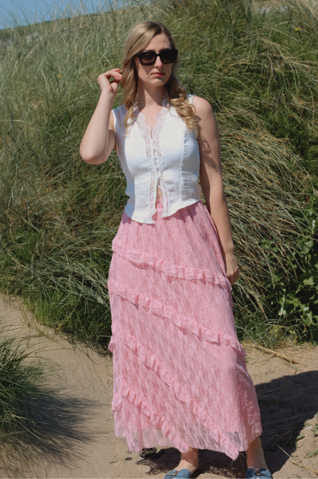 Demi Lace Skirt Pink