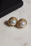 RETRO PEARL EARRINGS