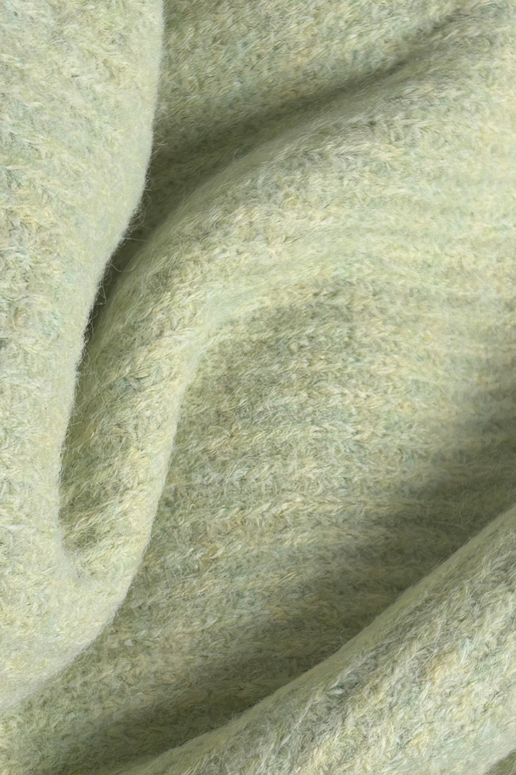 KIMMY SWEATER PASTEL GREEN