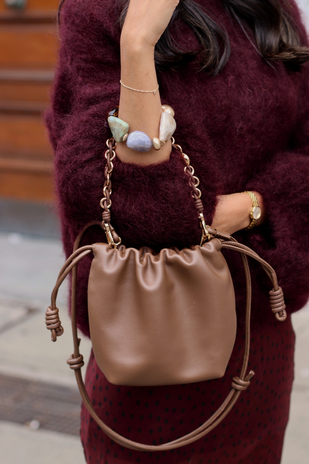FRANCINE BUCKET BAG BROWN