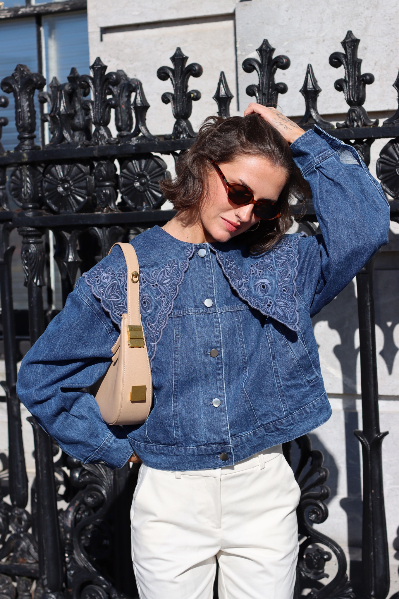 LEILANI OVERSIZED COLLAR DENIM JACKET