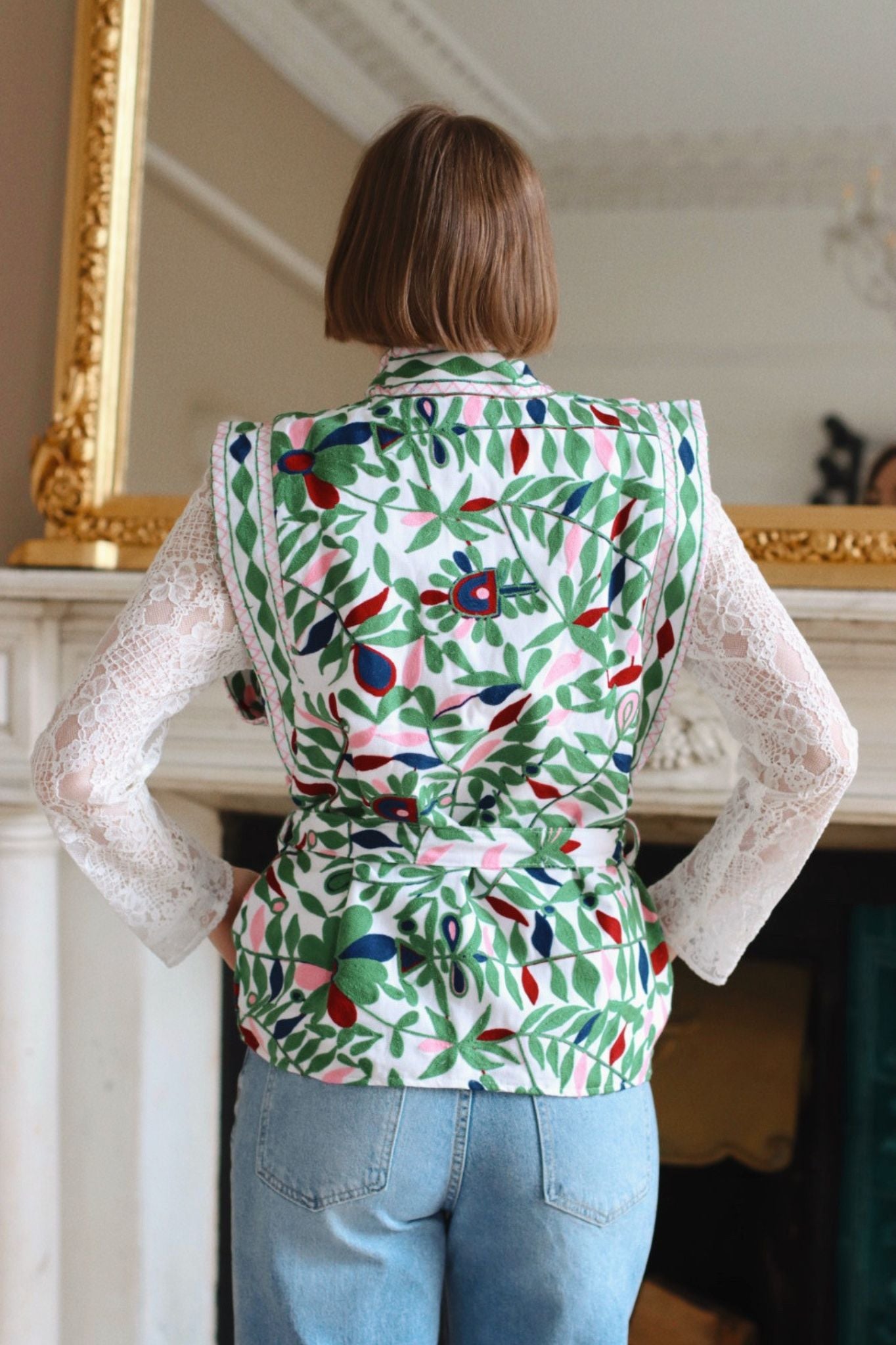 ADELINE SLEEVELESS JACKET