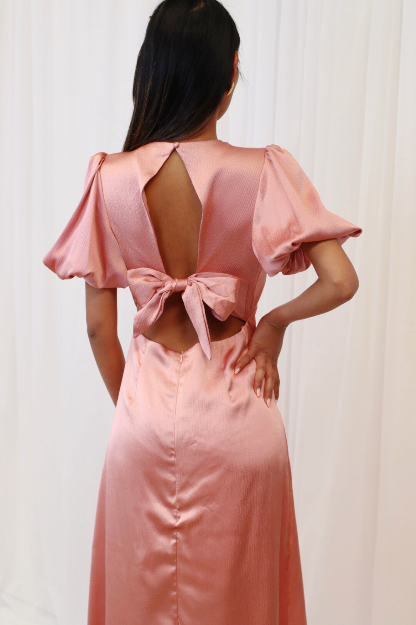SADIE BOW BACK DRESS CORAL