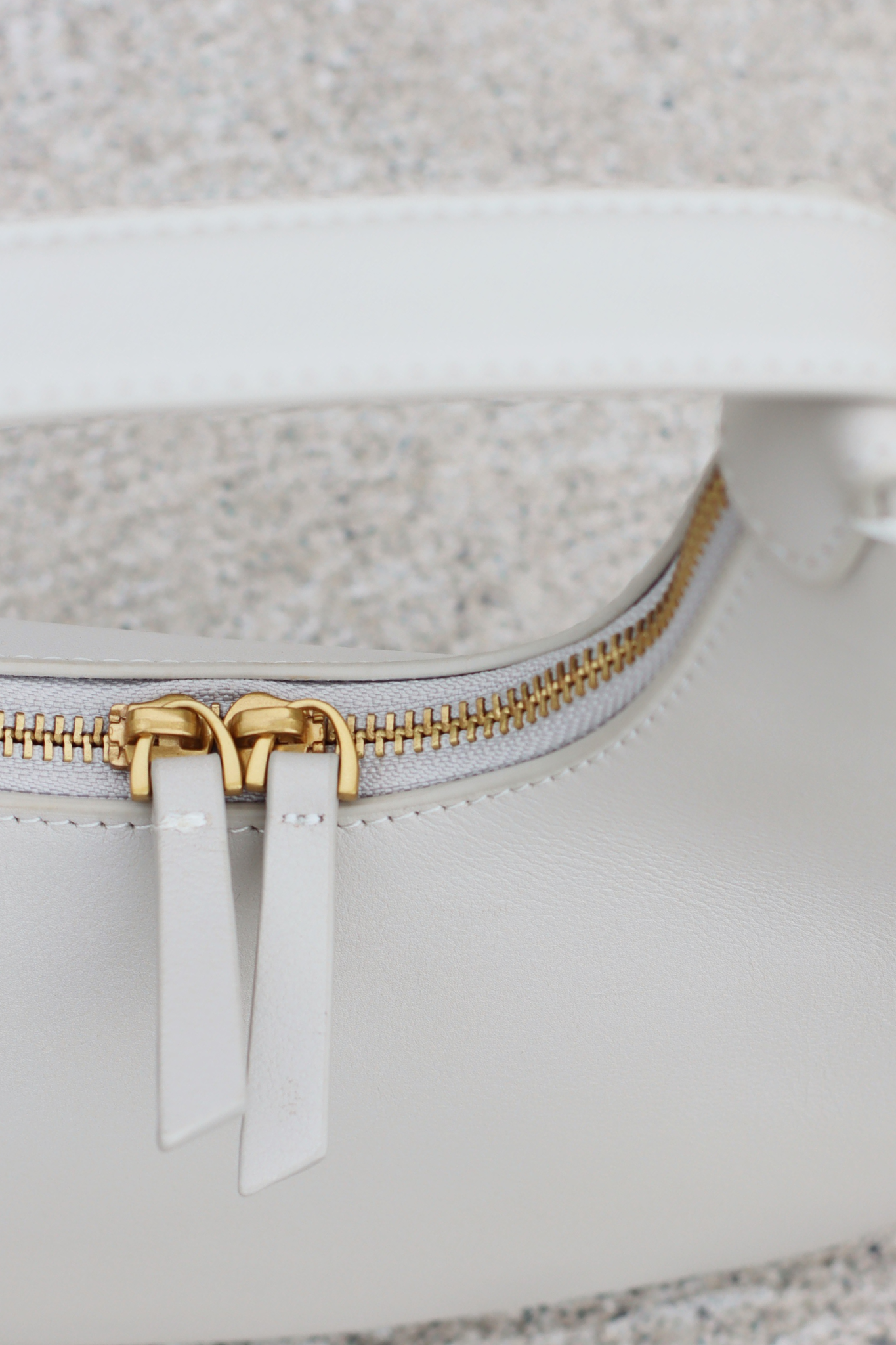 FREDDY BAG OFF WHITE