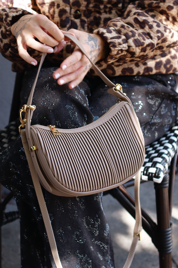 FLORIANNA PLISSE BAG TAUPE
