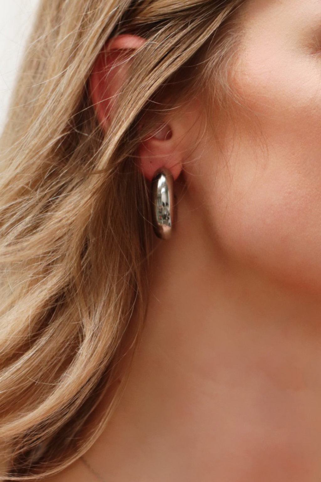 Bea Chunky Hoop Earrings