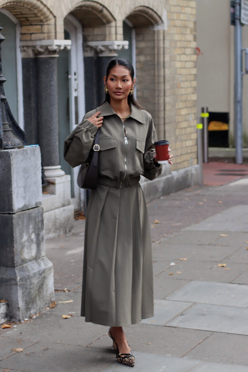 SALLY PLEATED MIDAXI SKIRT KHAKI