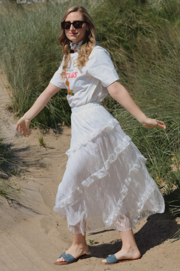Demi Lace Skirt White