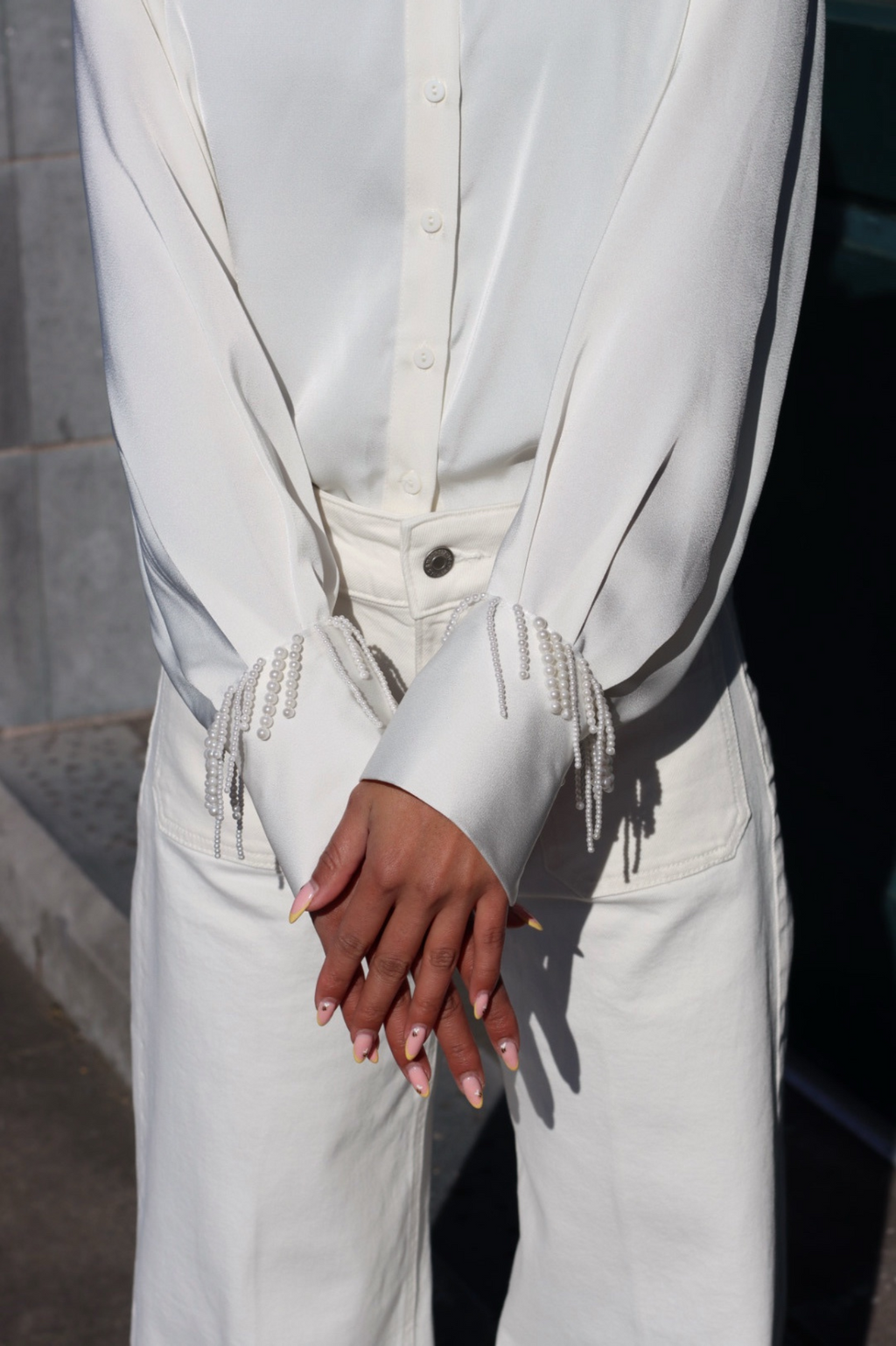 CECILE PEARL SLEEVE BLOUSE