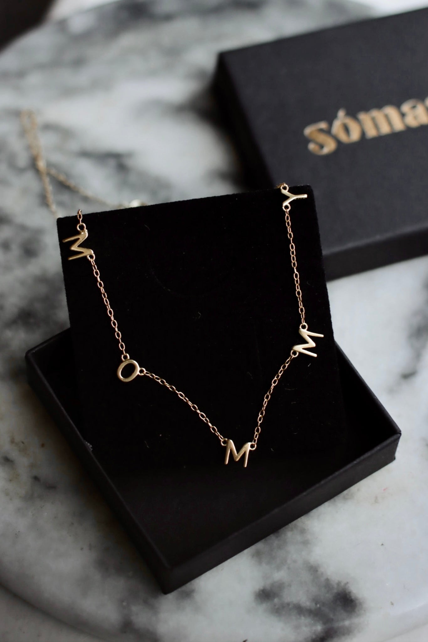 Mommy Necklace ( Colours )