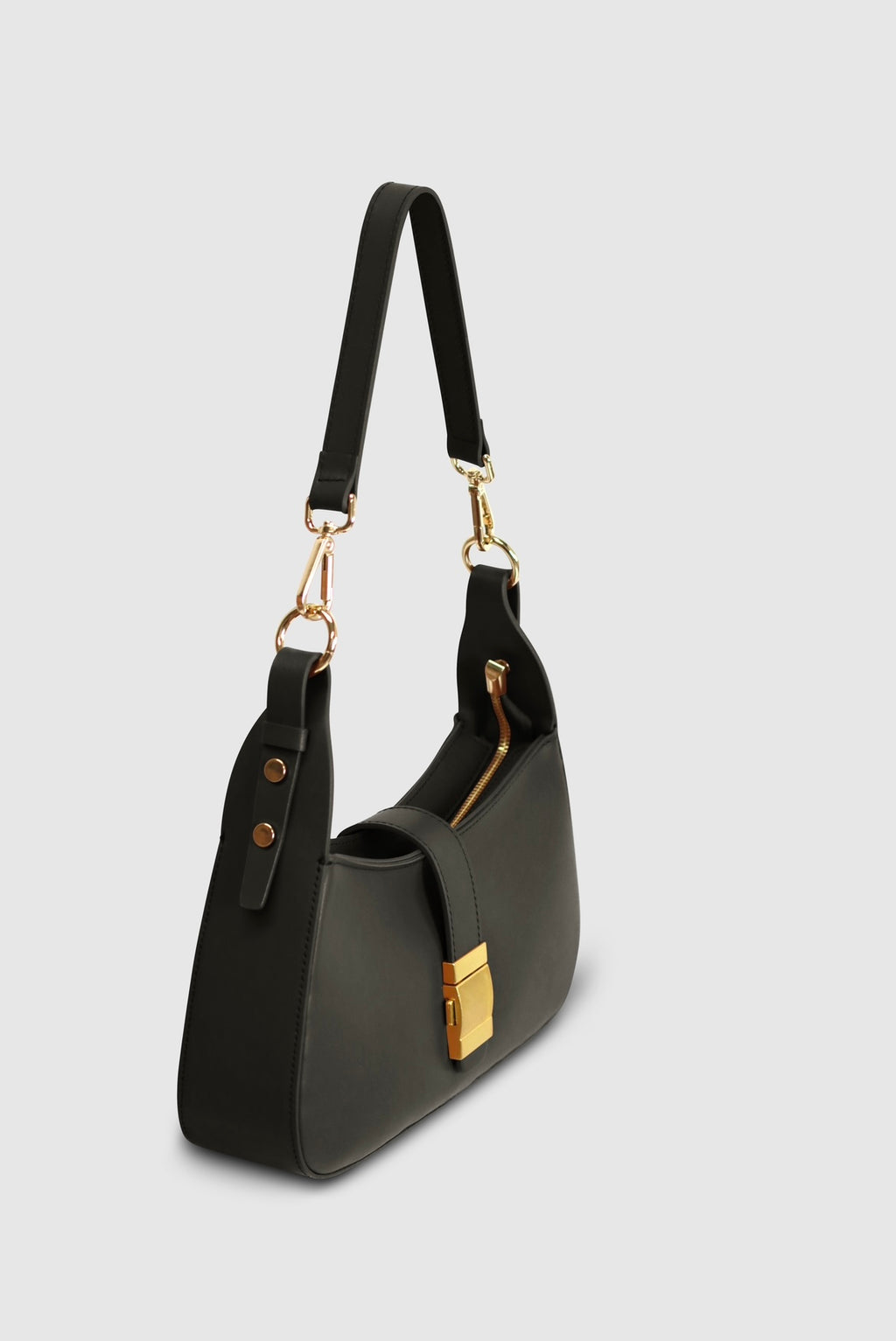 FIA SHOULDER BAG BLACK