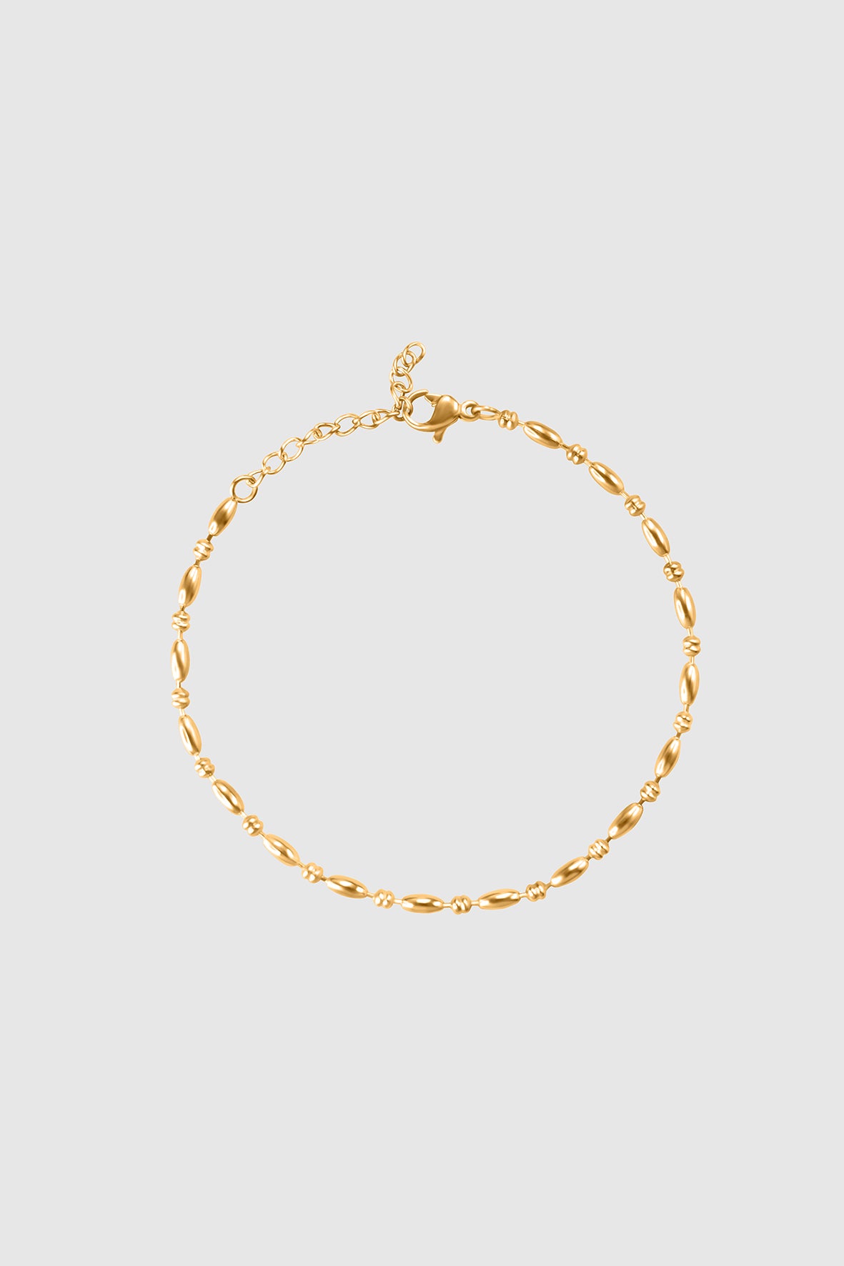 Dainty beaded chain bracelet