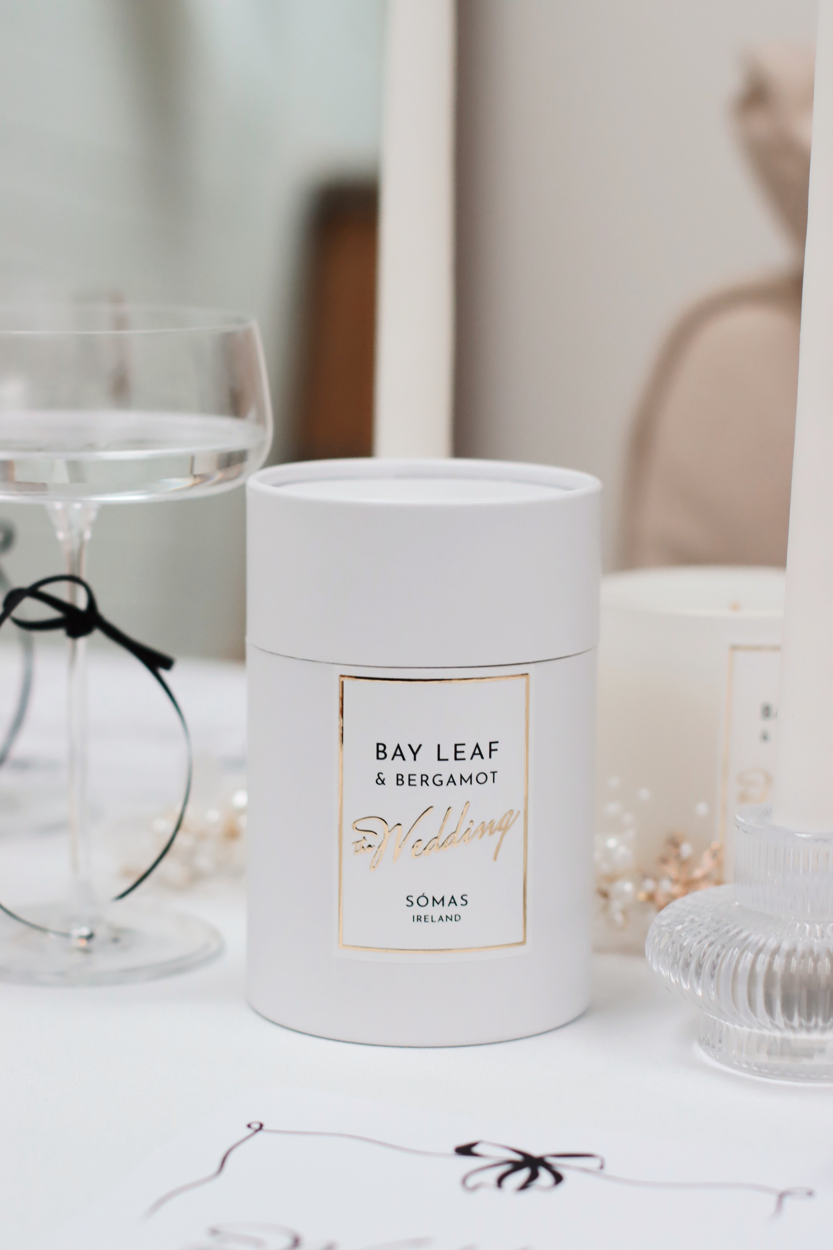 WEDDING CANDLE BAY LEAF & BERGAMOT