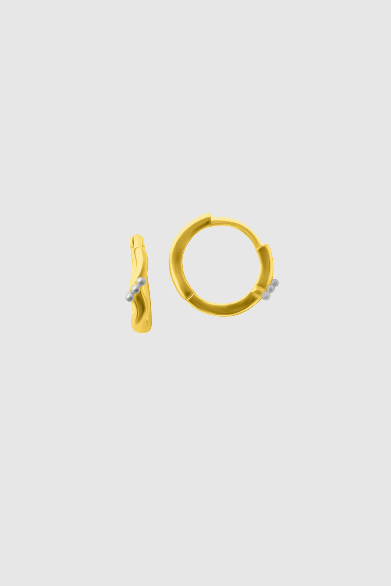 Mini pearl huggies gold colour