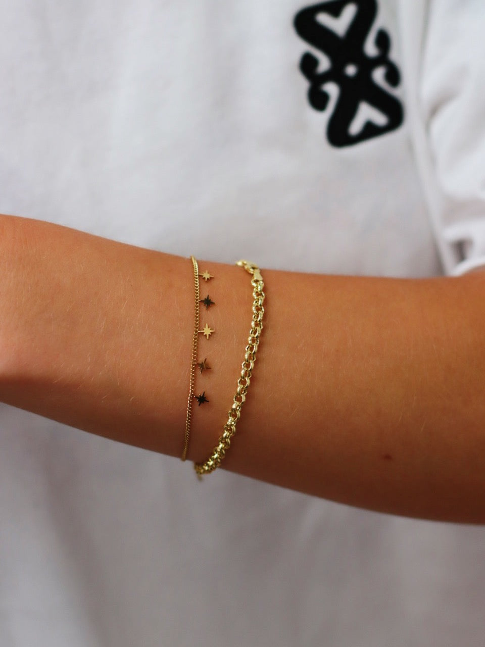 Roll chain bracelet