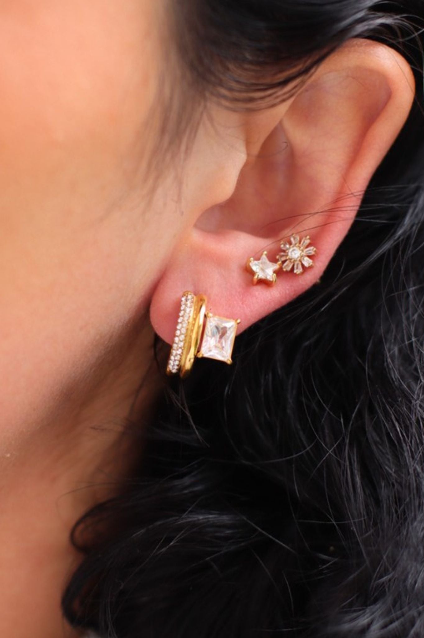 Evia Huggie Earrings